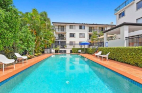 Southport Ocean Breeze Retreat with 2 Parking
